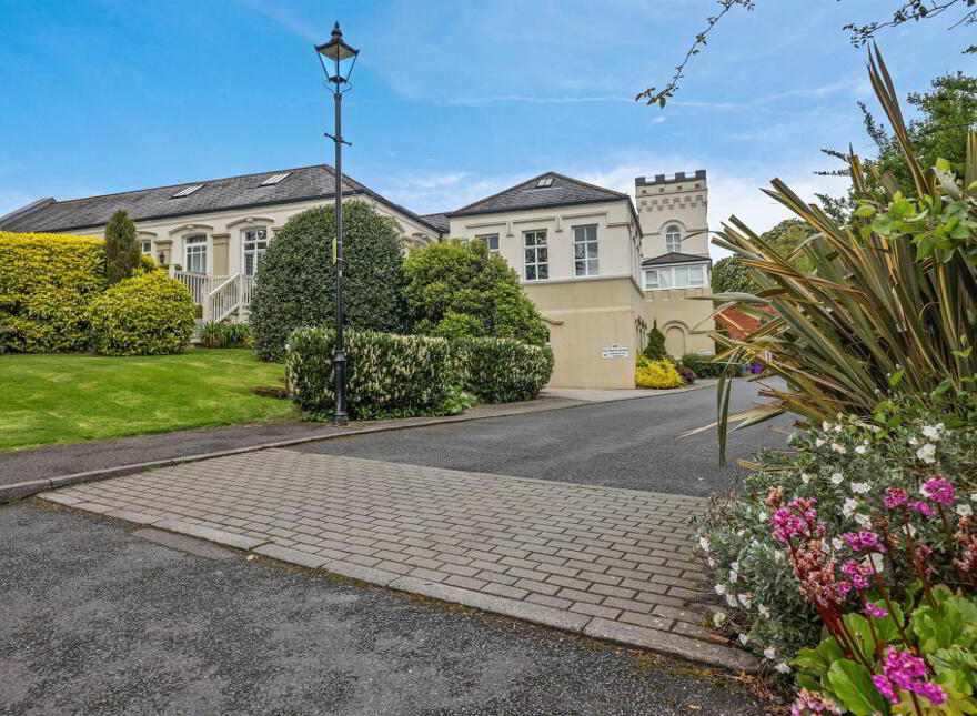 Apt 4, 19 The Walled Garden, Circular Road, Belfast, BT4 2WG