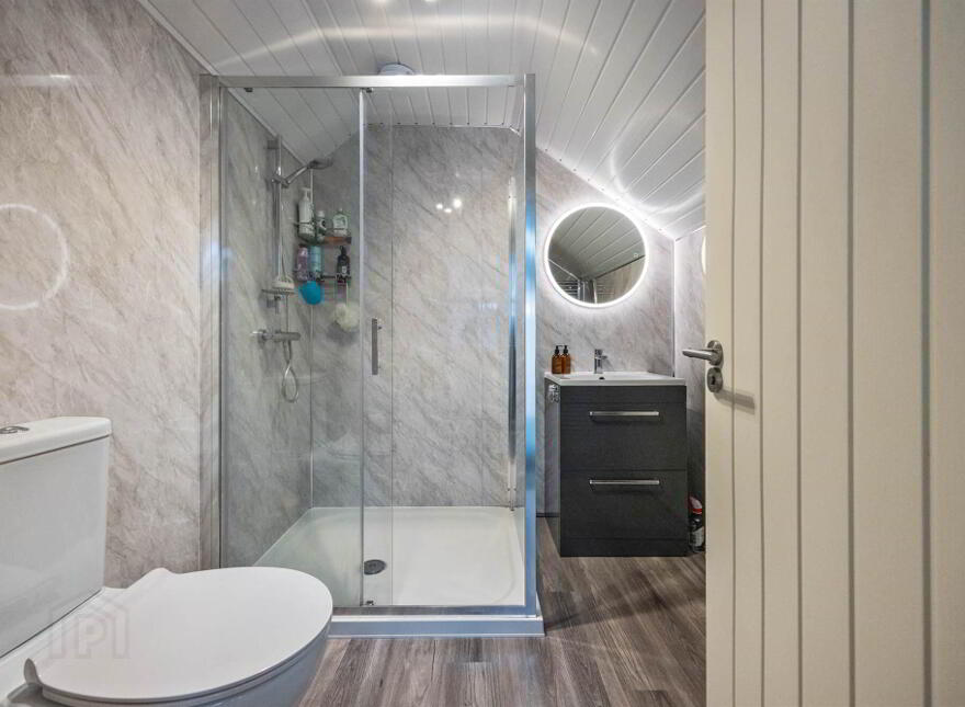 Apt 4, 19 The Walled Garden, Circular Road, Belfast, BT4 2WG