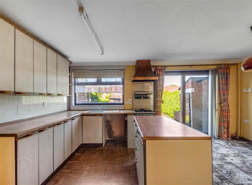 37 Hollymount, Erinvale, Belfast, BT10 0GN