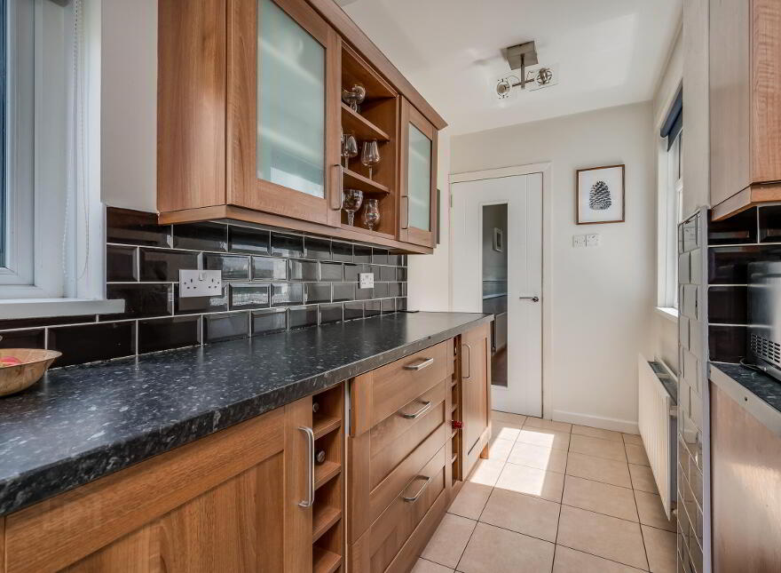 23 Ravenhill Crescent, Belfast, BT6 8JU