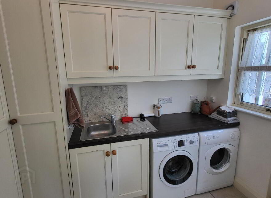 Aroddy, Foxfield, Gorvagh, N41PC04