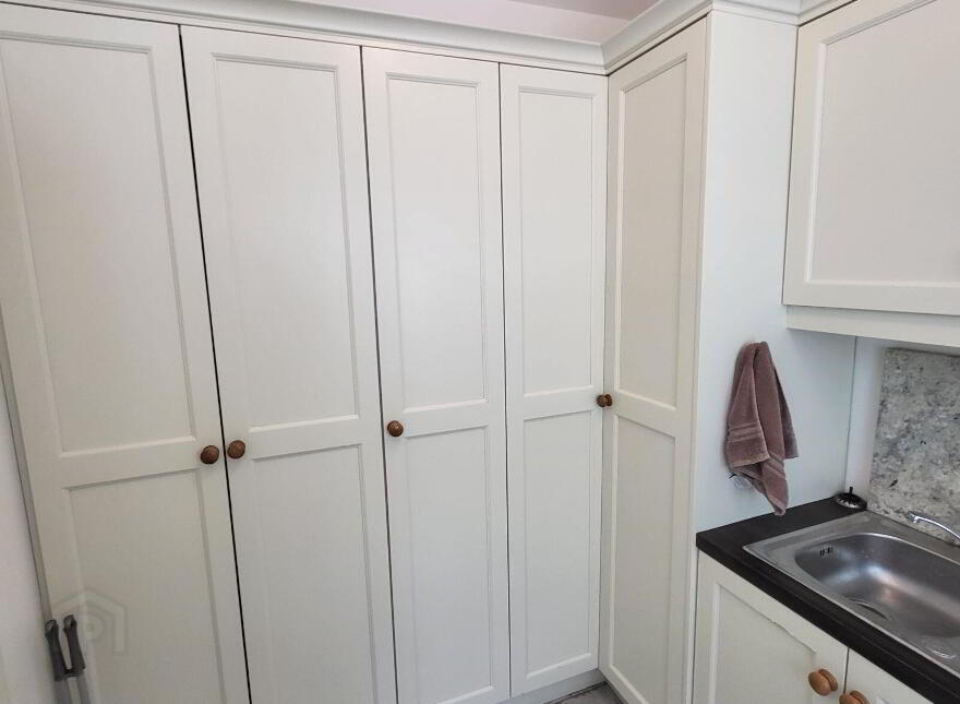 Aroddy, Foxfield, Gorvagh, N41PC04