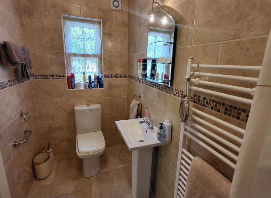 Aroddy, Foxfield, Gorvagh, N41PC04