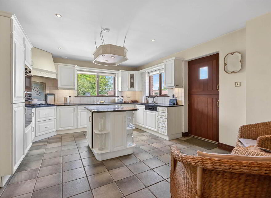 6 Avonvale, Belfast, BT4 2WA