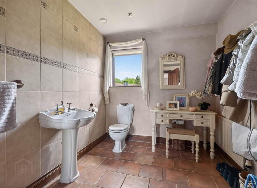 6 Avonvale, Belfast, BT4 2WA