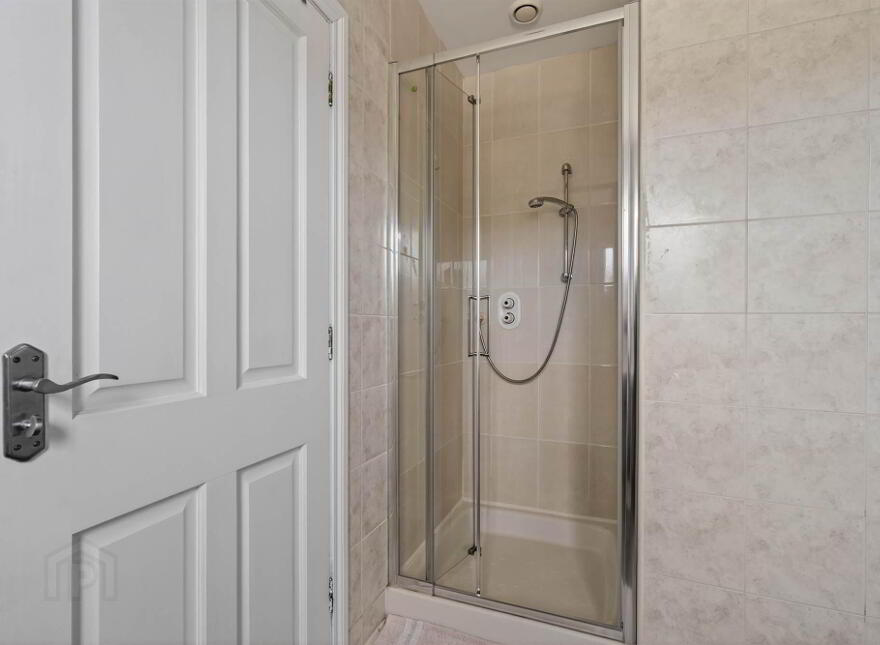 6 Avonvale, Belfast, BT4 2WA