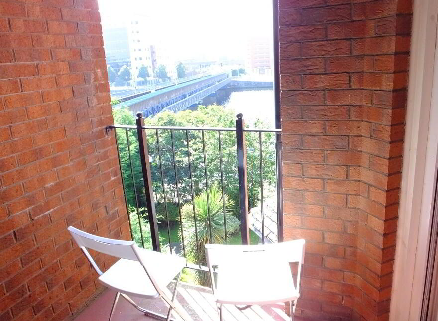 31 Laganview Court, Belfast, BT5 4AR