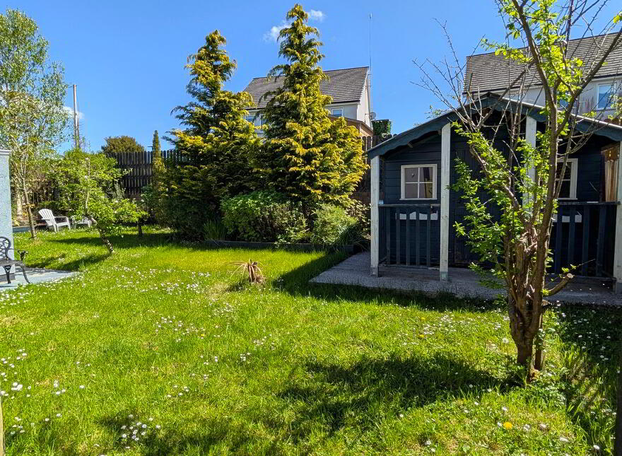 1 Church Manor, Carrigallen, H12XR27