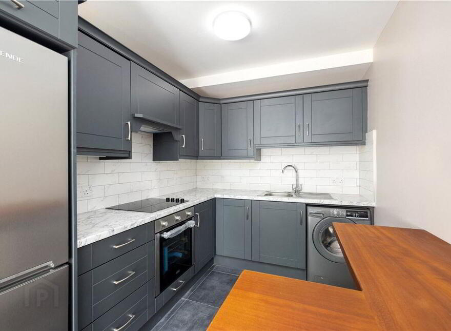 82 Shrewsbury, Ballsbridge, Dublin, D04NA14