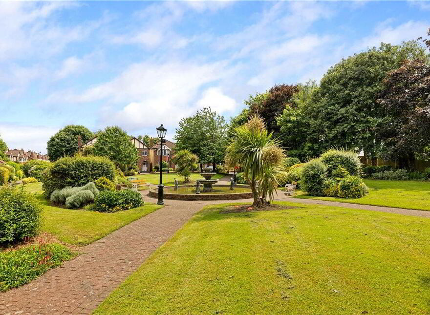 82 Shrewsbury, Ballsbridge, Dublin, D04NA14