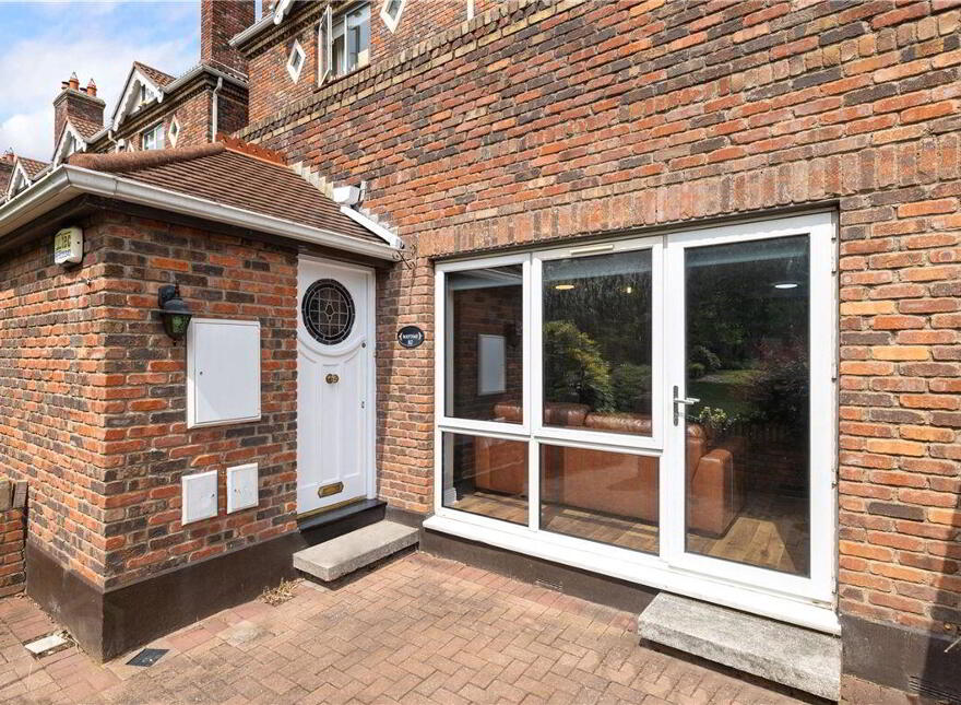 82 Shrewsbury, Ballsbridge, Dublin, D04NA14