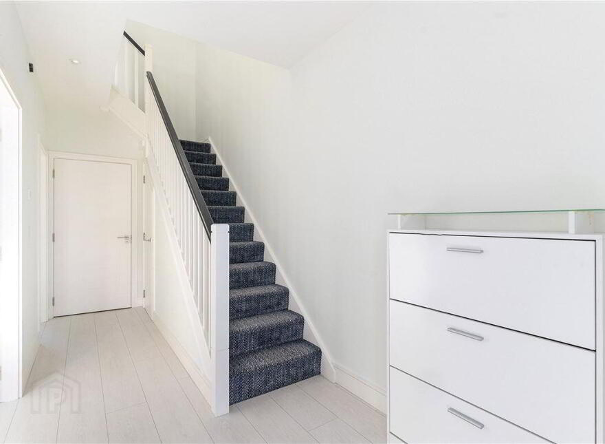 20 Clay Farm Green, Leopardstown, Dublin, D18X5FD