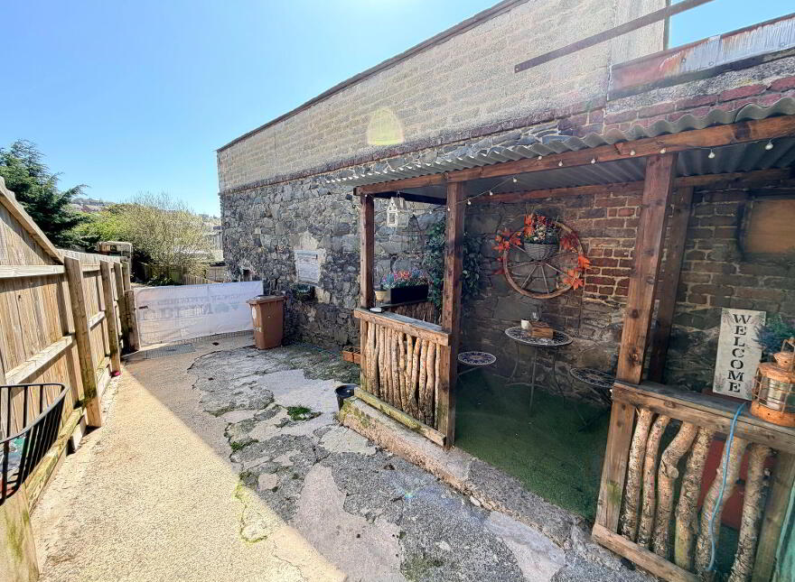 1 & 2 Hillview Terrace, Banbridge, BT32 4DH