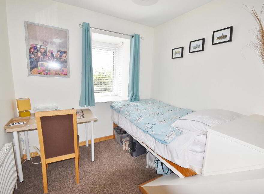 81 Arraview, Newcastle West, V42V327