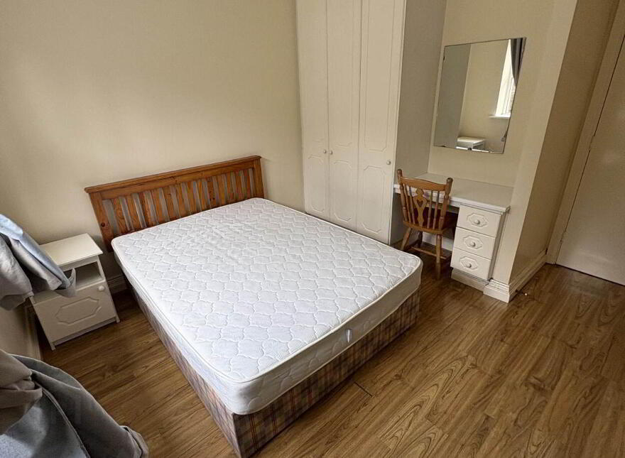 8 Saint Anne`s Court, Anne Street, Dundalk, A91YA24