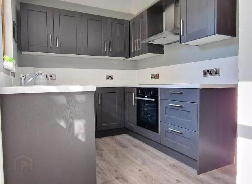 Room 1, 33 Clifton Drive, Belfast, BT14 6LG