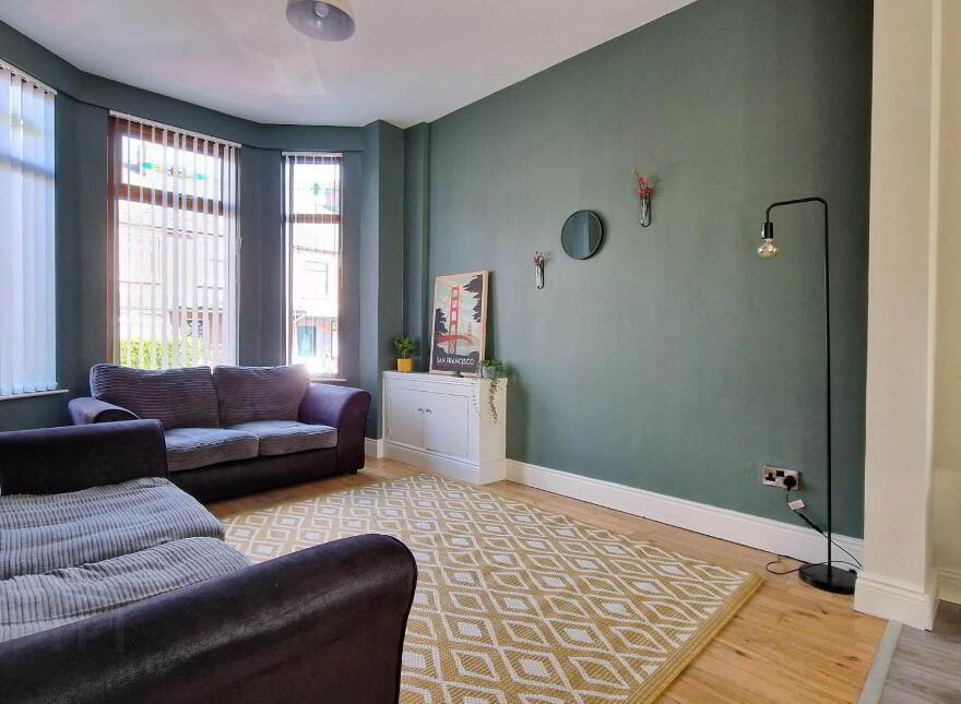 Room 1, 33 Clifton Drive, Belfast, BT14 6LG