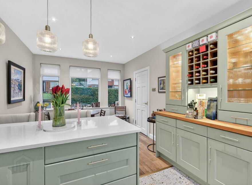 9 Hillside Drive, Stranmillis, Belfast, BT9 5EJ