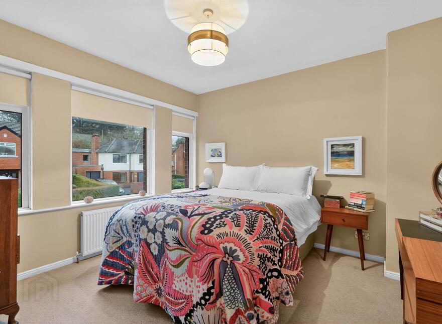 9 Hillside Drive, Stranmillis, Belfast, BT9 5EJ