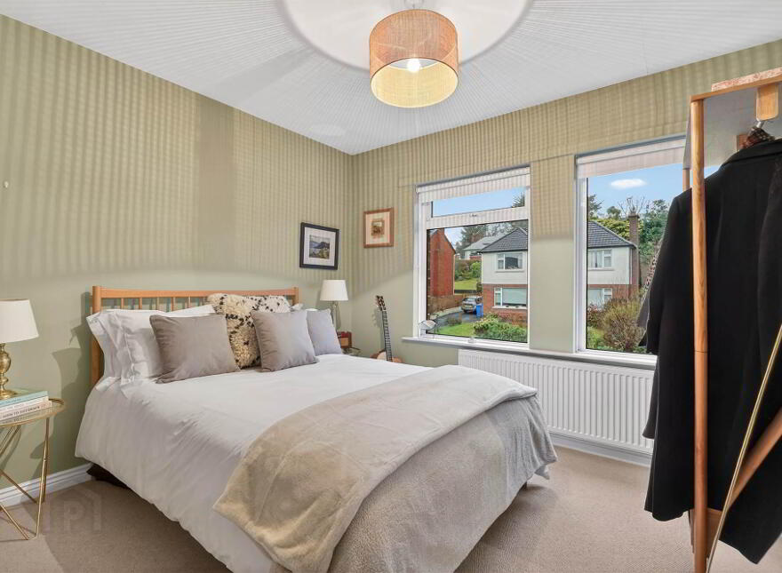 9 Hillside Drive, Stranmillis, Belfast, BT9 5EJ