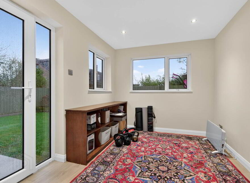 9 Hillside Drive, Stranmillis, Belfast, BT9 5EJ