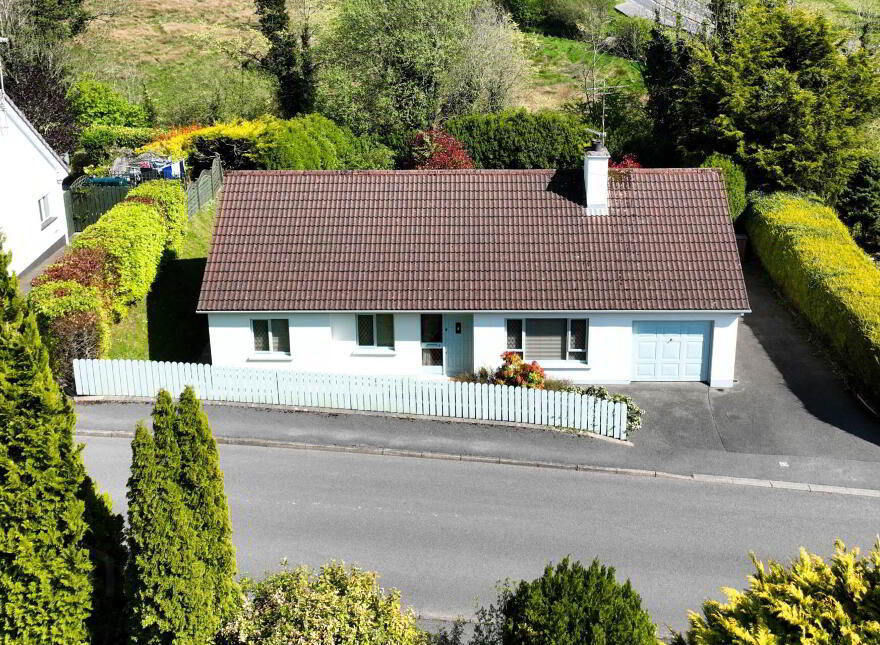 3 Lawnakilla Park, Enniskillen, BT74 7JN