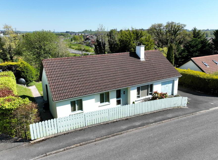3 Lawnakilla Park, Enniskillen, BT74 7JN