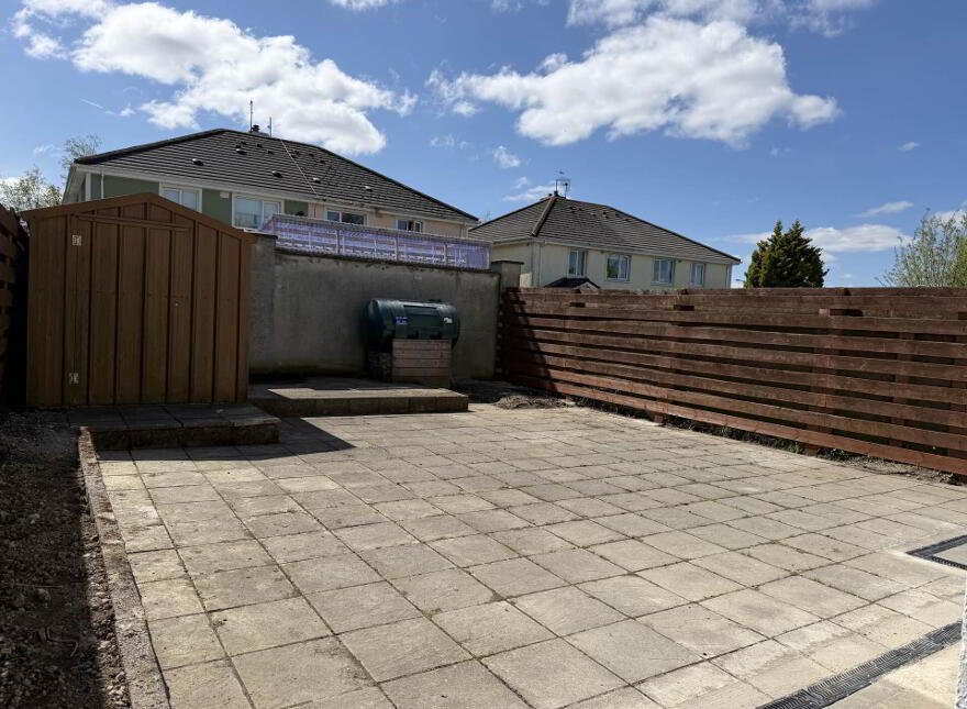 15 Rosslands, Roscrea, E53DF30