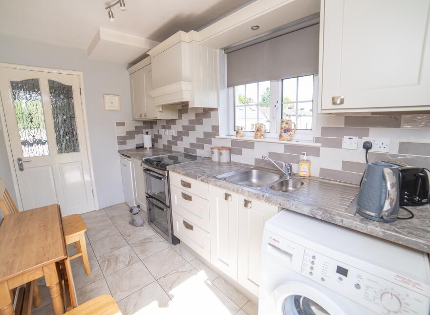 5 Canon Sheehan Place, Doneraile, P51VH63