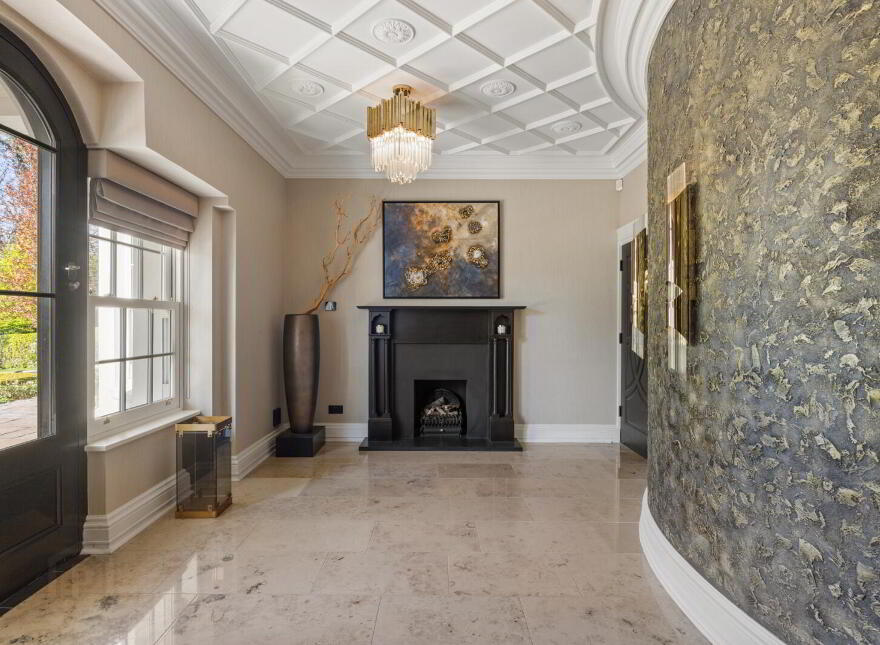 25 Cultra Avenue, Cultra, Holywood, BT18 0AZ