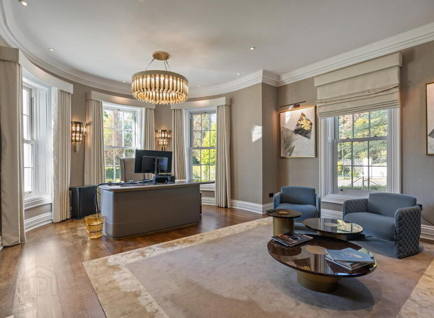 25 Cultra Avenue, Cultra, Holywood, BT18 0AZ