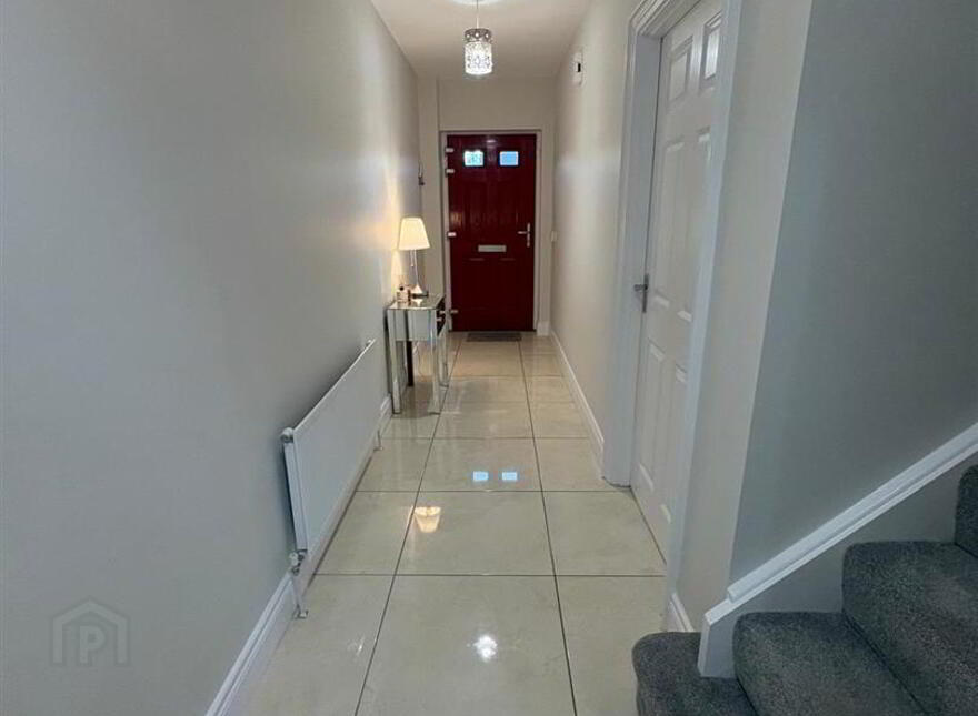 15 Meadow Crescent, Off Magheralave Road, Lisburn, BT28 3RN