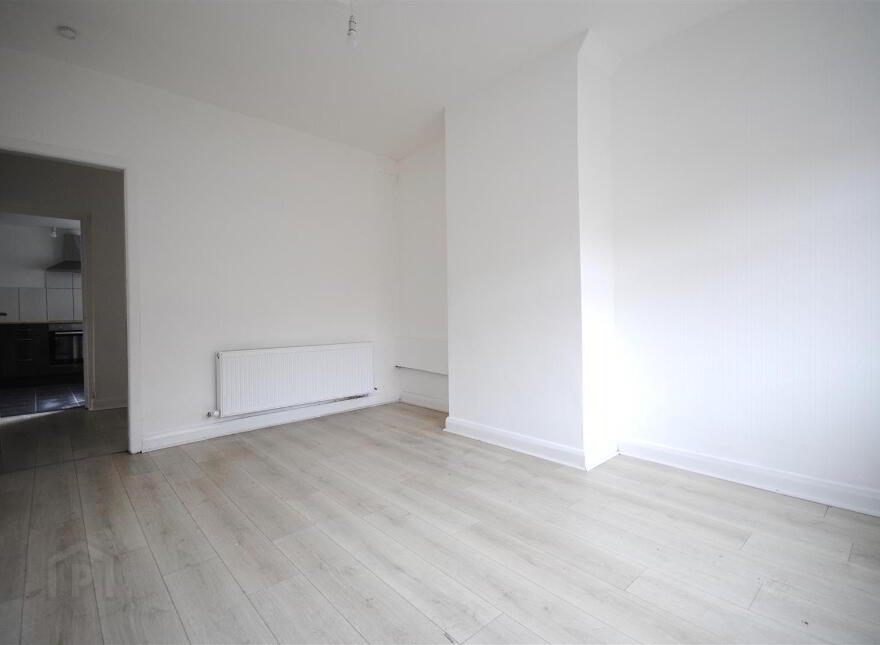 262 Donegall Avenue, Belfast, BT12 6LU