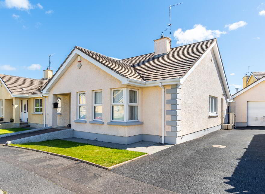 8 Fox's Hill, Lurgan, BT67 9EZ