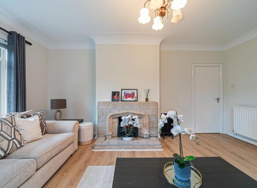142 Upper Malone Road, Belfast, BT9 5PE