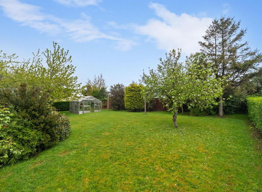 142 Upper Malone Road, Belfast, BT9 5PE