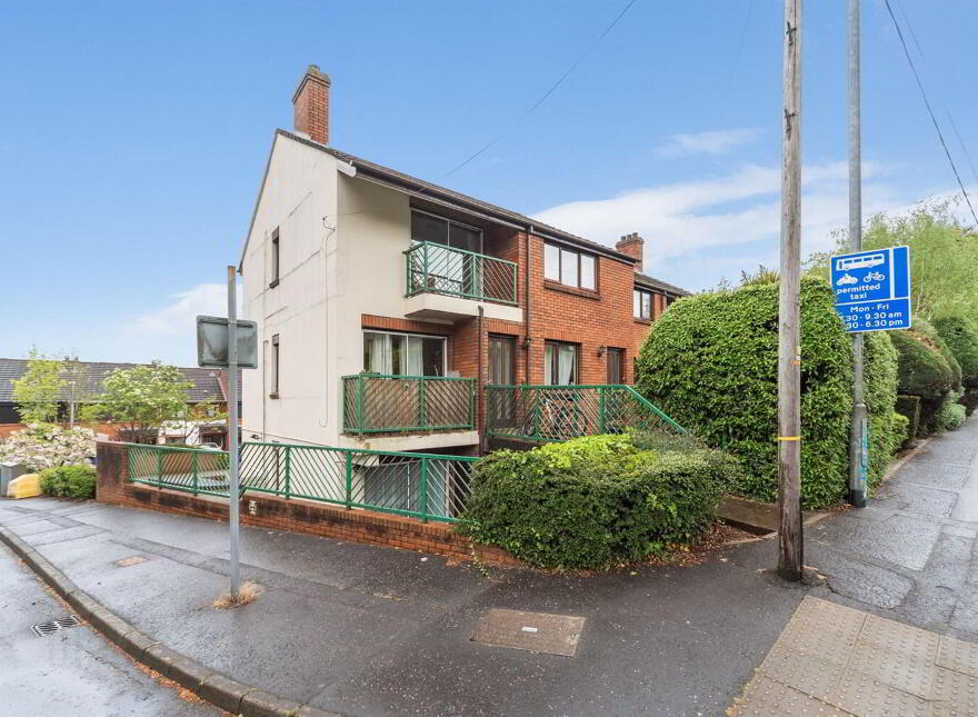 77 Upper Malone Road, Belfast, BT9 6PW