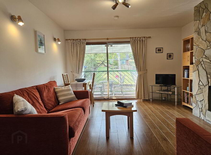 77 Upper Malone Road, Belfast, BT9 6PW