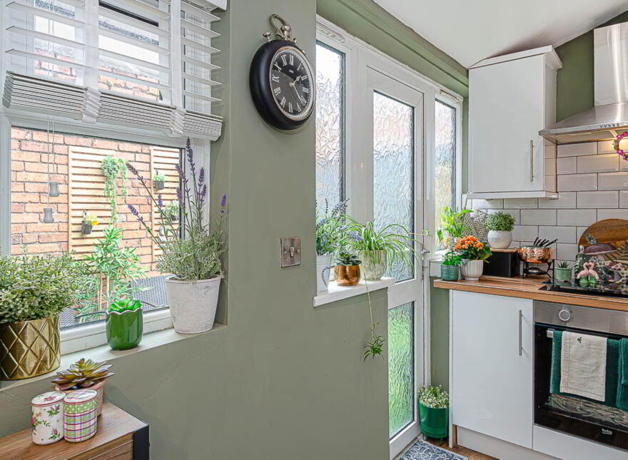 81 Tildarg Street, Woodstock, Belfast, BT6 8NJ