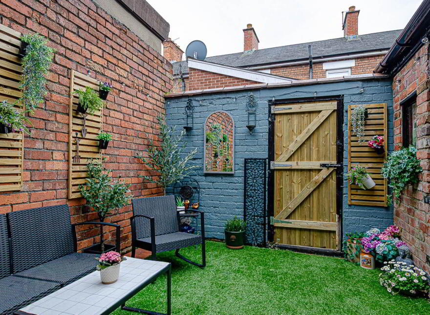 81 Tildarg Street, Woodstock, Belfast, BT6 8NJ