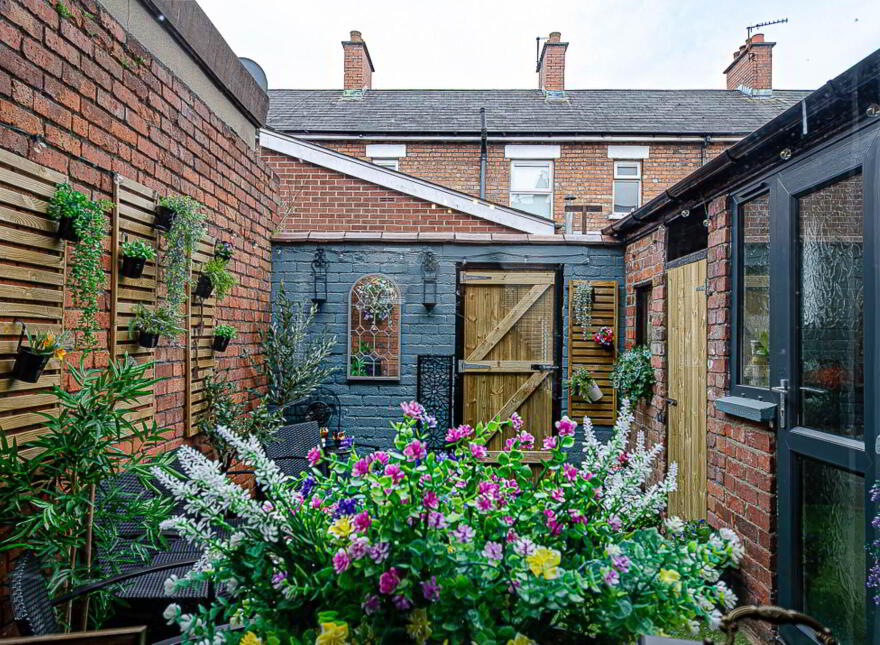 81 Tildarg Street, Woodstock, Belfast, BT6 8NJ