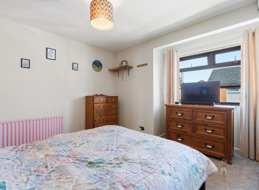 1 Crystal Street, Belfast, BT5 5BS