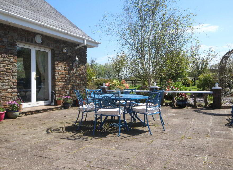 Barleyfield, Kilbrittain, P72FD42