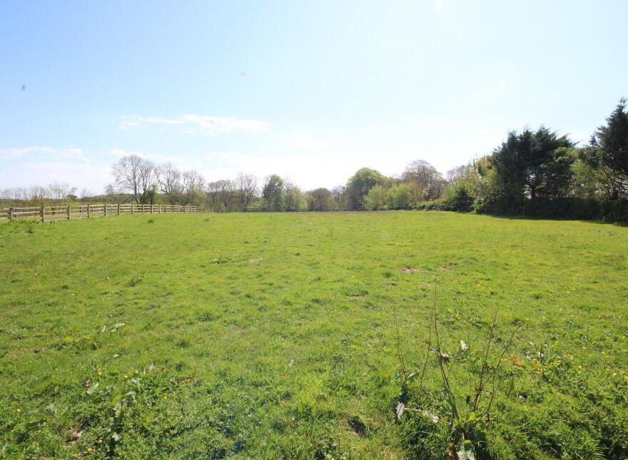 Barleyfield, Kilbrittain, P72FD42