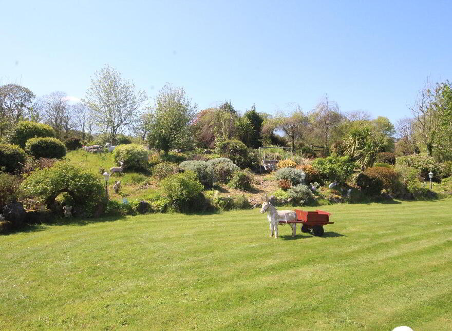 Barleyfield, Kilbrittain, P72FD42
