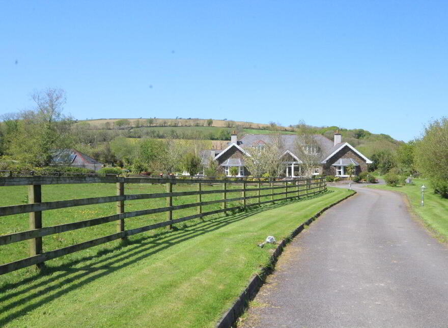 Barleyfield, Kilbrittain, P72FD42