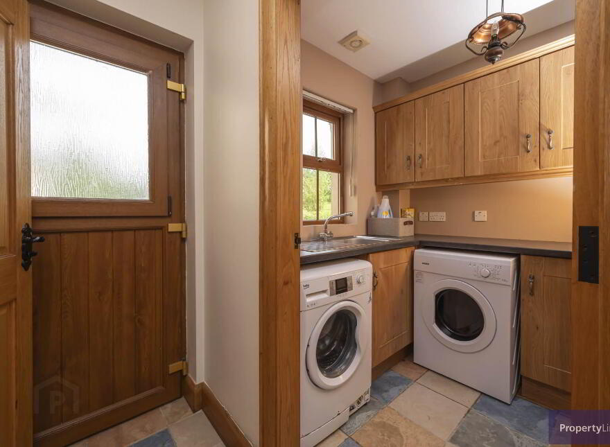 218 Mowhan Road, Glenanne, Markethill, BT60 2LE