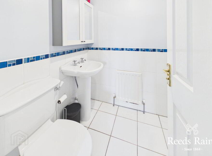 32 The Moatlands, Ballyhalbert, Newtownards, BT22 1TH