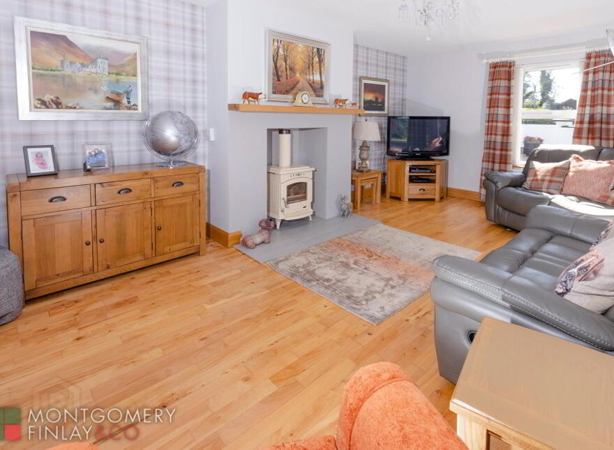 33 Moorfield Road, Omagh, Trillick, BT78 3TT