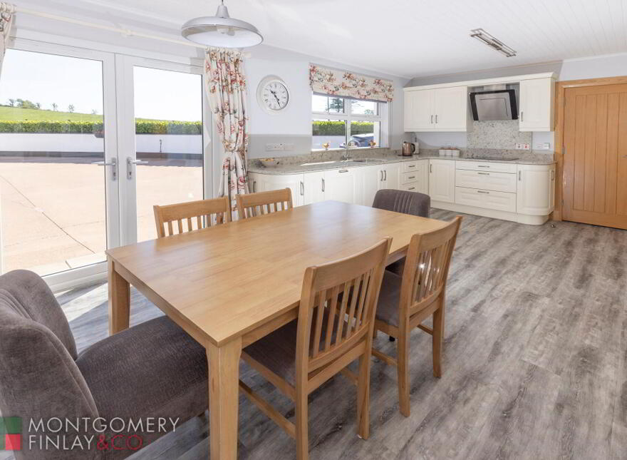 33 Moorfield Road, Omagh, Trillick, BT78 3TT
